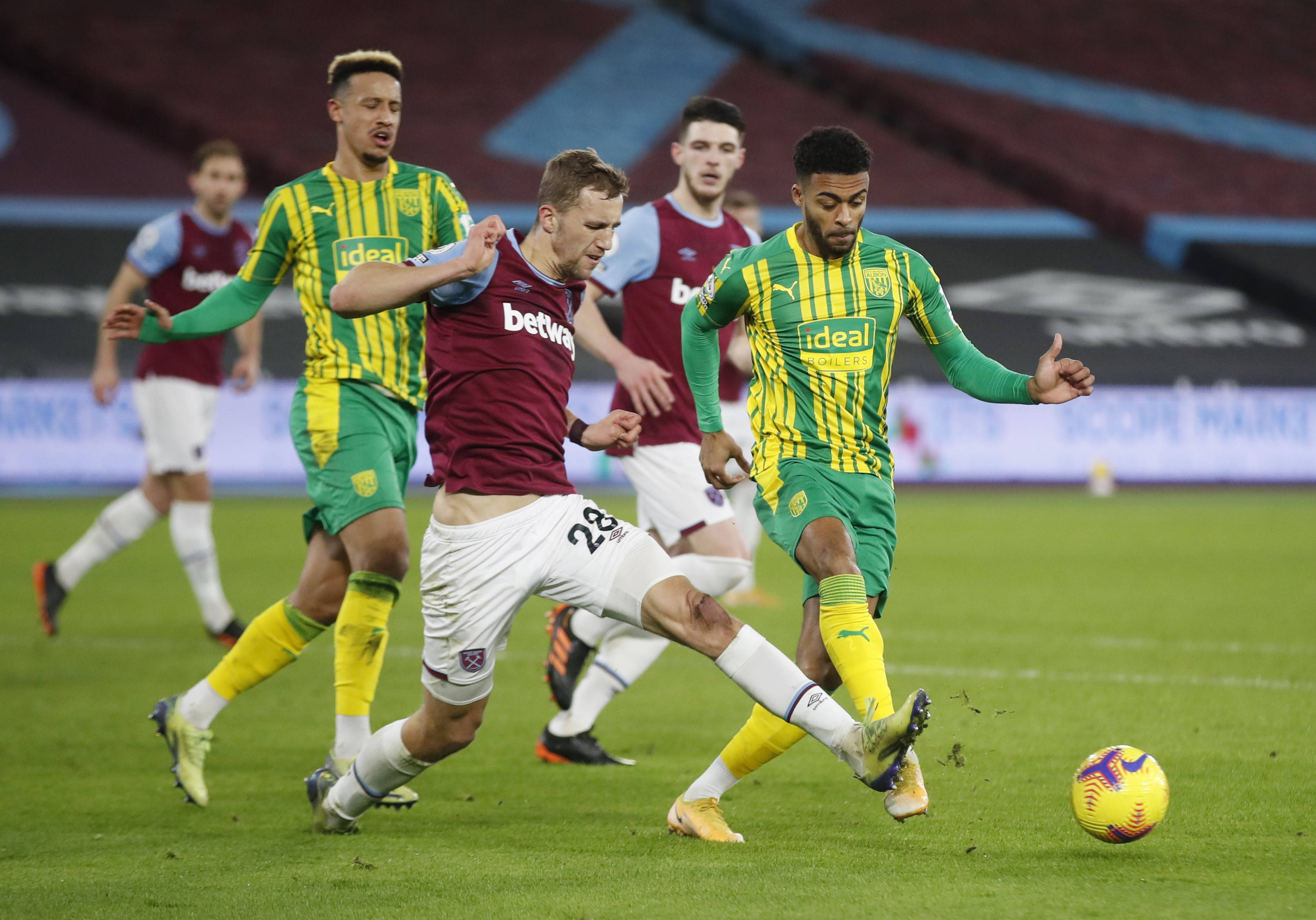 負的關鍵人 負的關鍵人