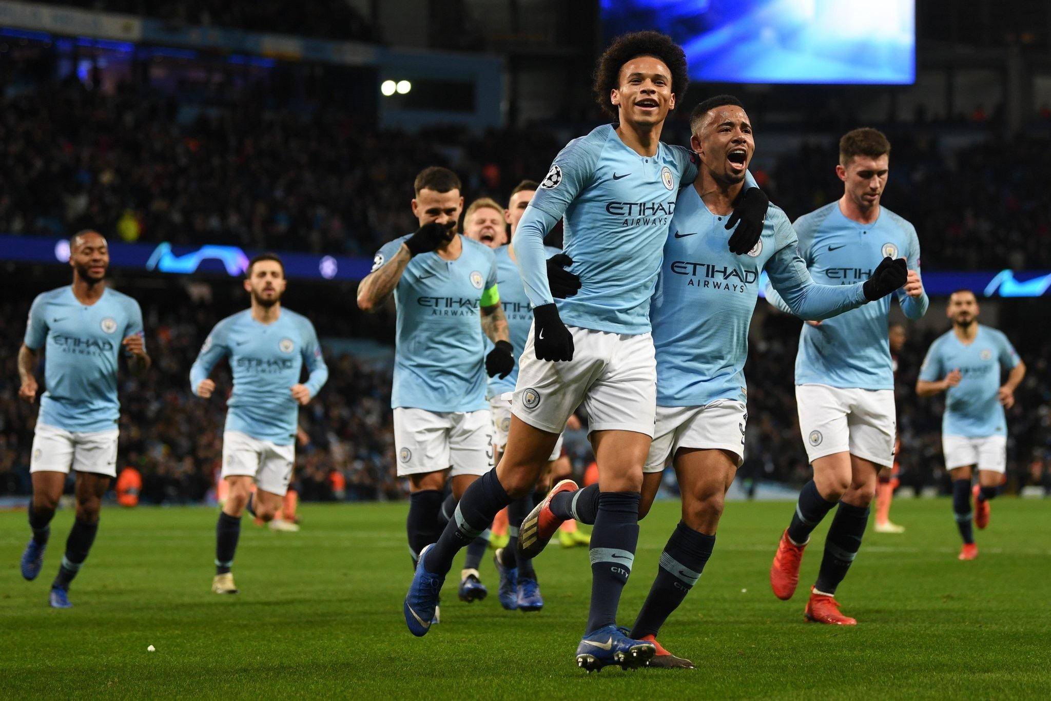 事寫下精彩 事寫下精彩